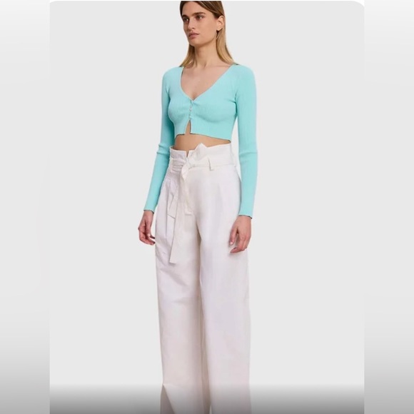 A.L.CHallie ll - Cropped Mint/Turquoise Cardigan Sweater. Sz. M